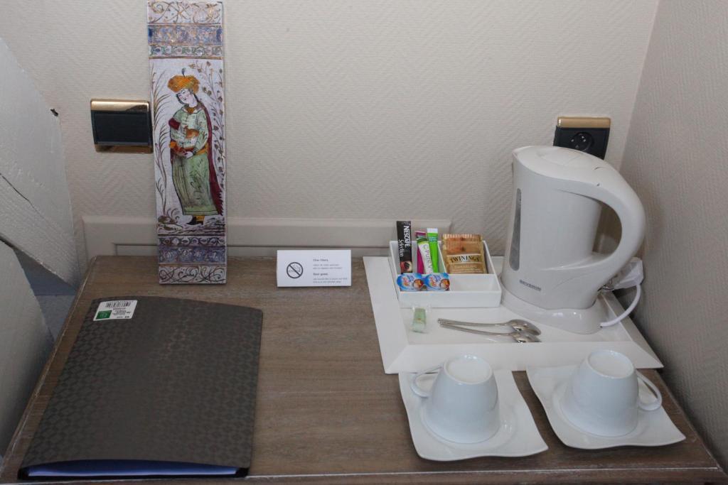 Saint Graal Bed & Breakfast Chamant Exterior foto