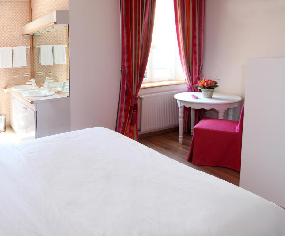 Saint Graal Bed & Breakfast Chamant Cameră foto