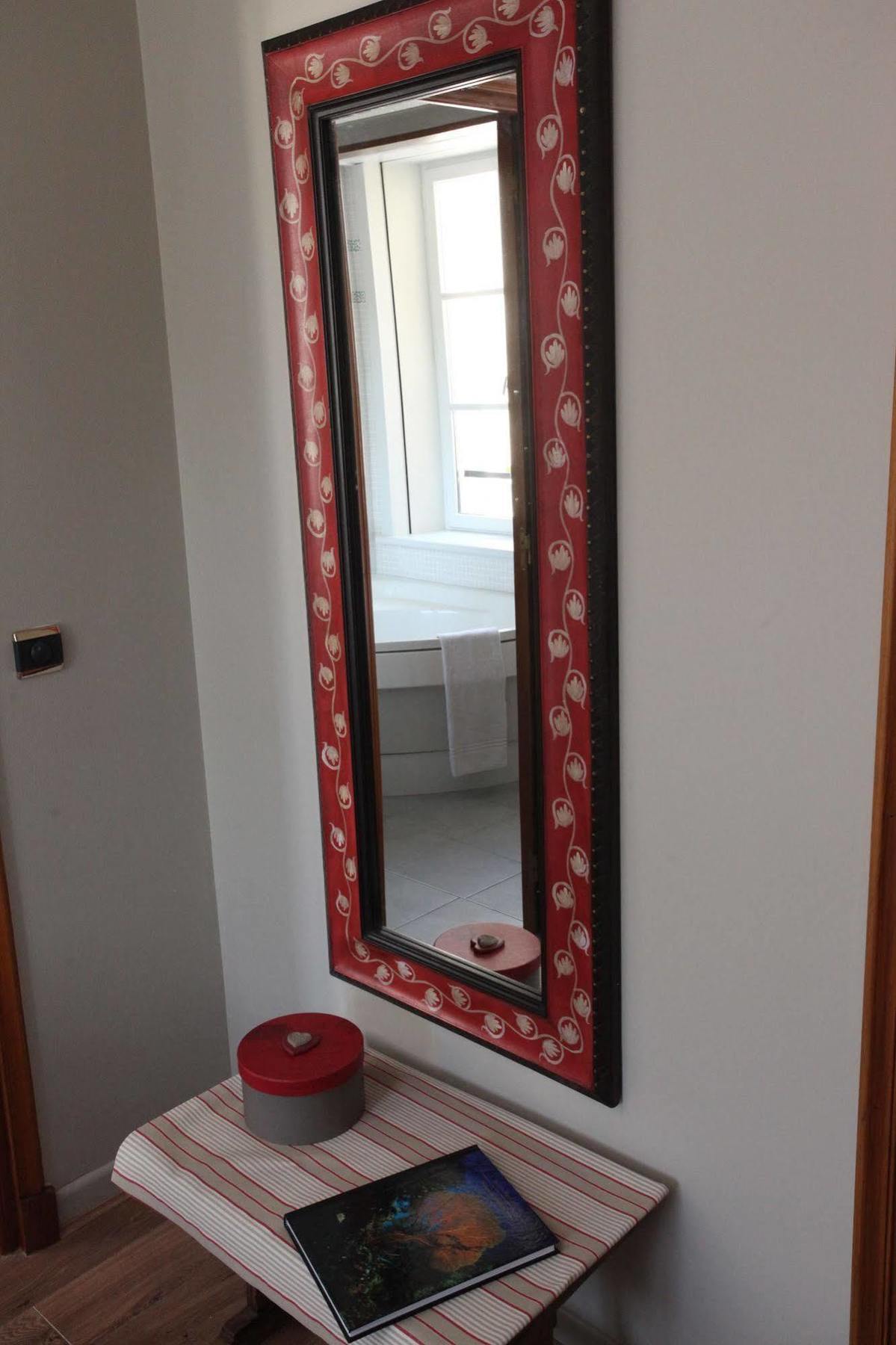 Saint Graal Bed & Breakfast Chamant Exterior foto