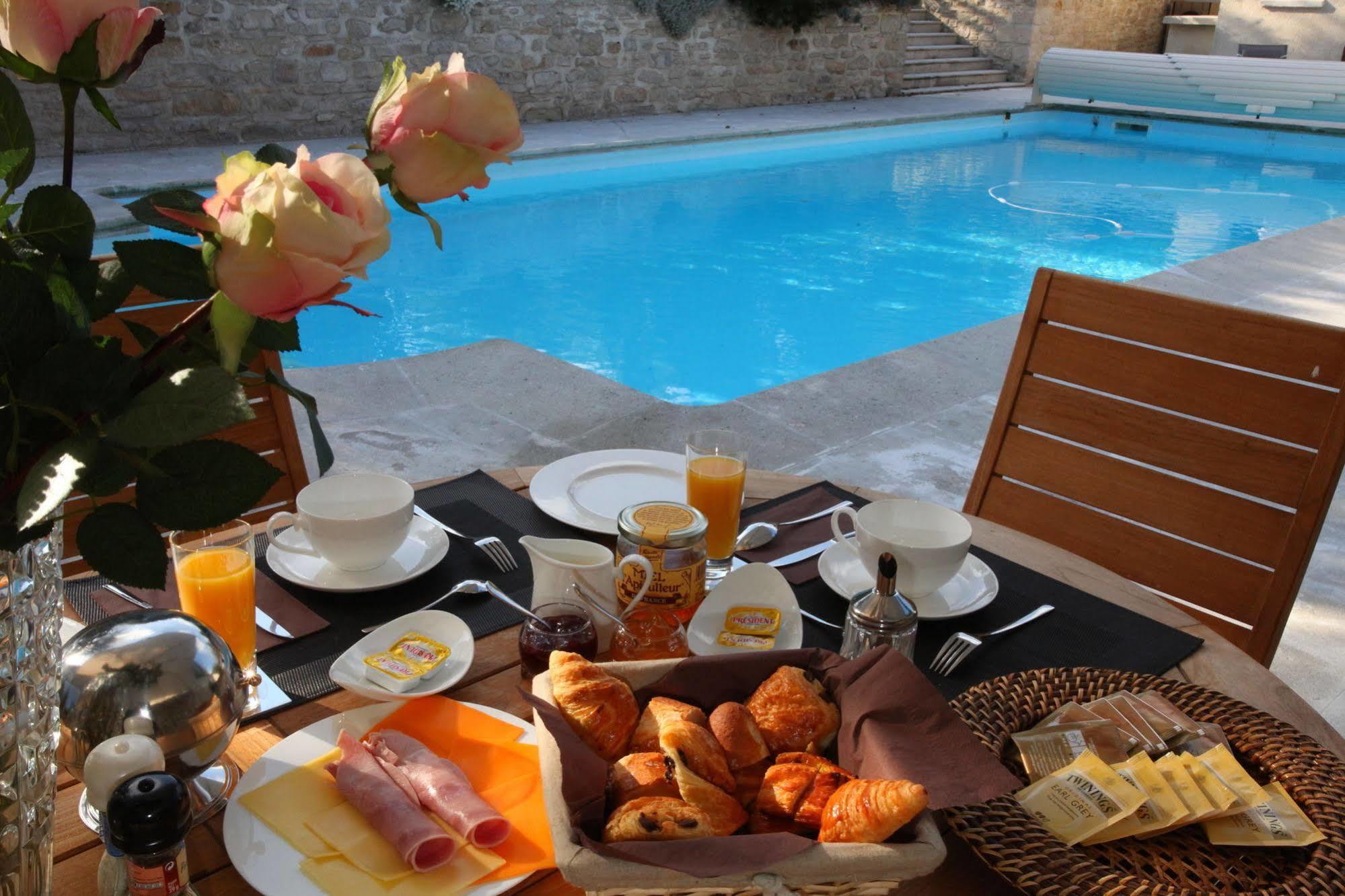 Saint Graal Bed & Breakfast Chamant Exterior foto