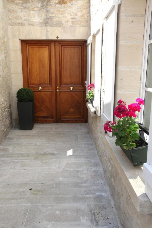 Saint Graal Bed & Breakfast Chamant Exterior foto